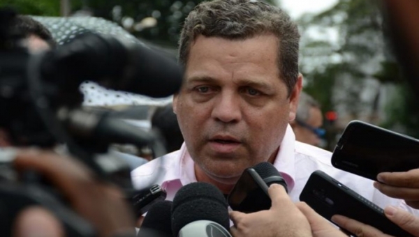 Rocha diz ser favorável ao voto impresso e auditável e contesta declarações de Barroso